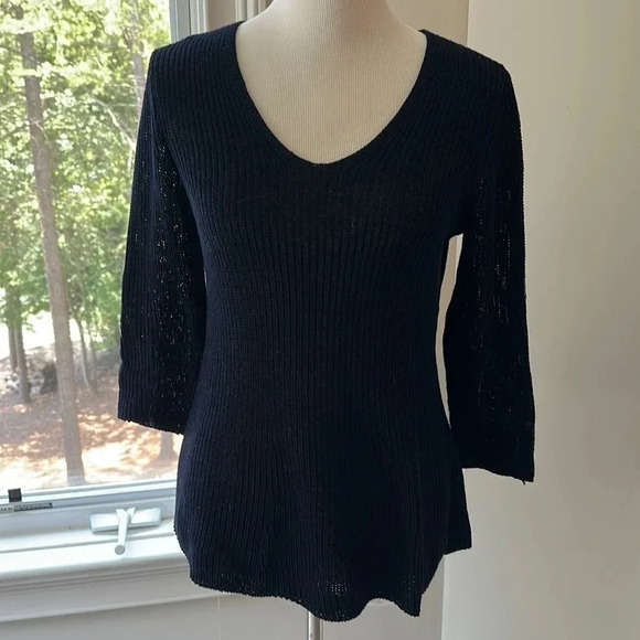 Talbots Lightweight Navy Sweater, Size Small, Like New - Picture 1 of 8